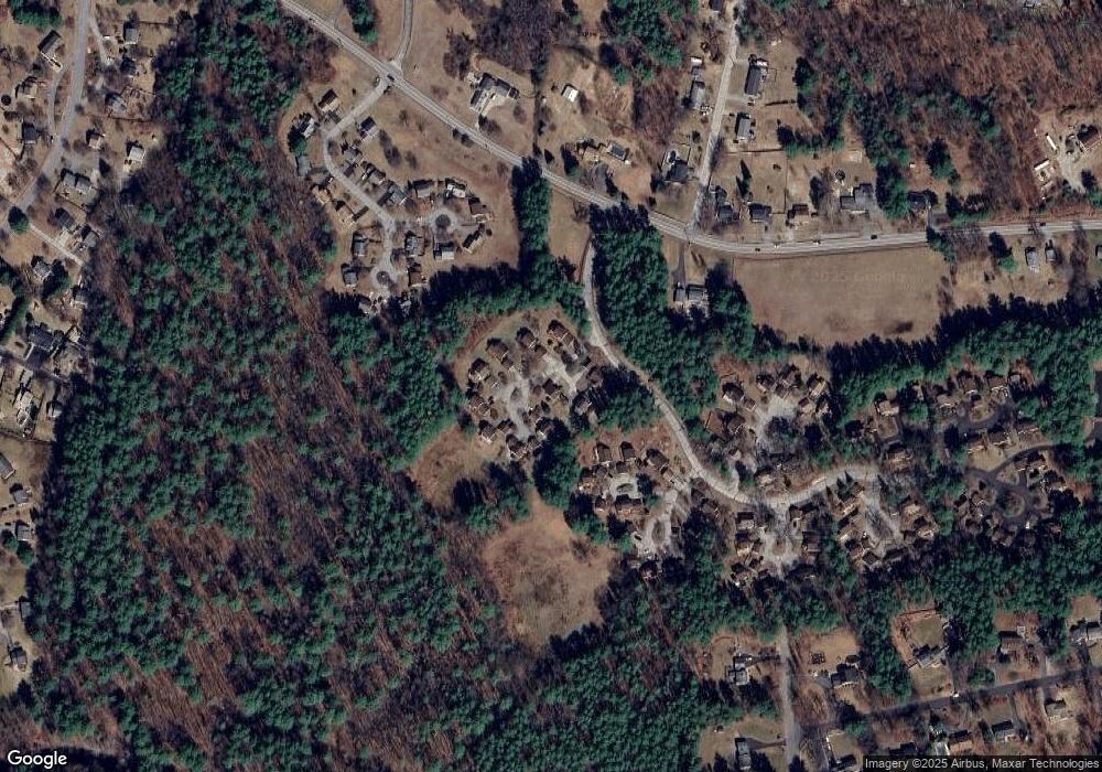 10 Cardinal Ct, Merrimack, NH 03054 - photo 1