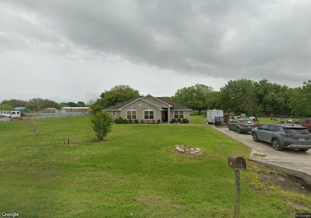 301 This Way, Bay City, TX 77414 - photo 1