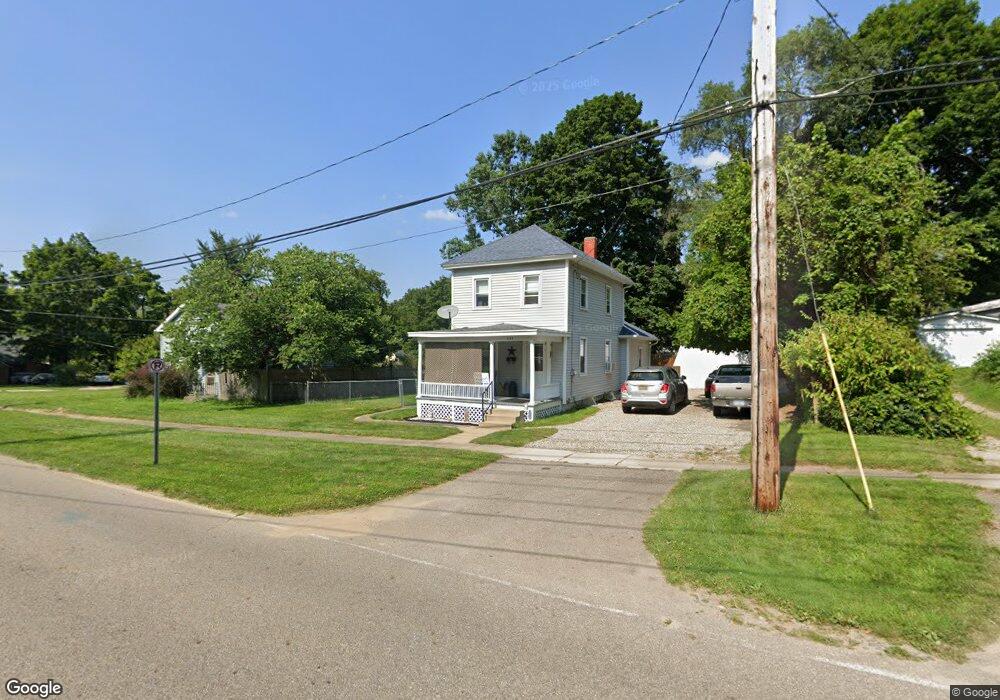 607 Monroe St, Marshall, MI 49068 - photo 1