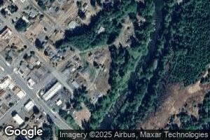 525 Main St, Elkton, OR 97436