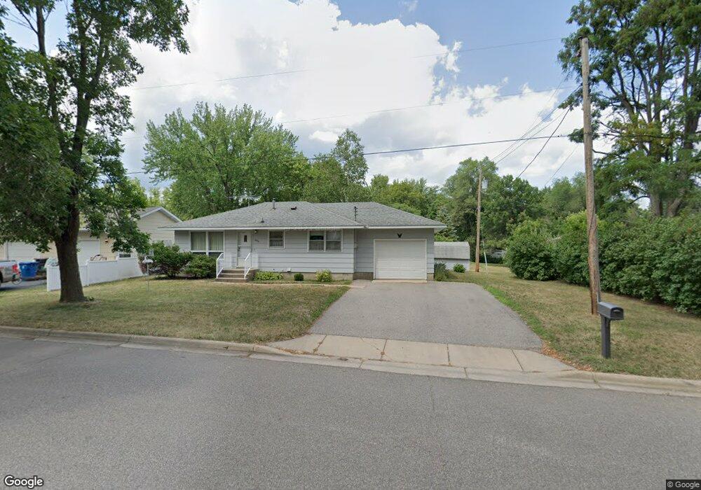 809 4th St S, Sauk Rapids, MN 56379 - photo 1