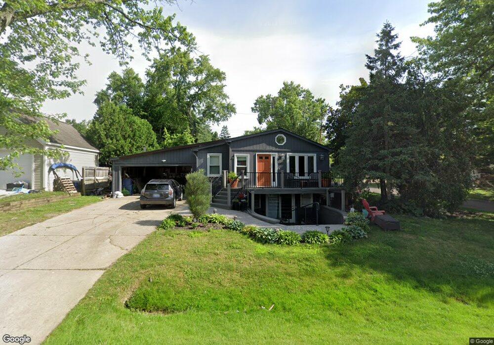 6852 Dandison Blvd, West Bloomfield, MI 48324 - photo 1