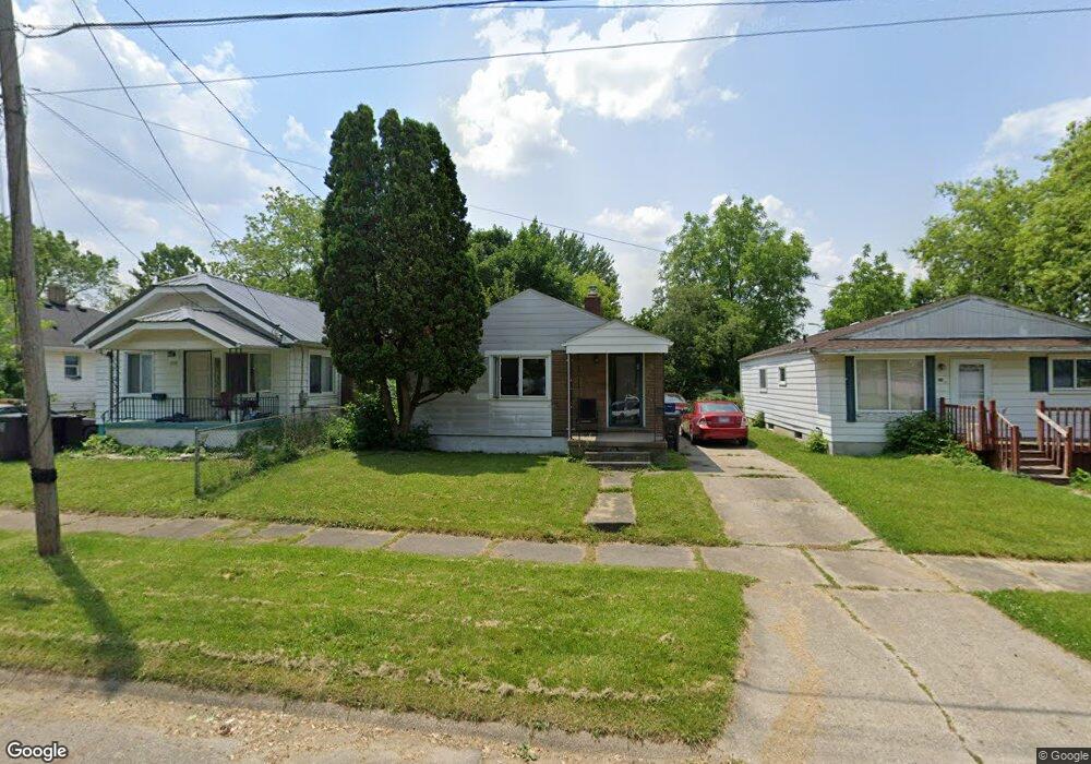 1114 Stocker Ave, Flint, MI 48503 - photo 1