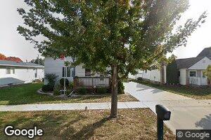208 Oak St N, Mabel, MN 55954
