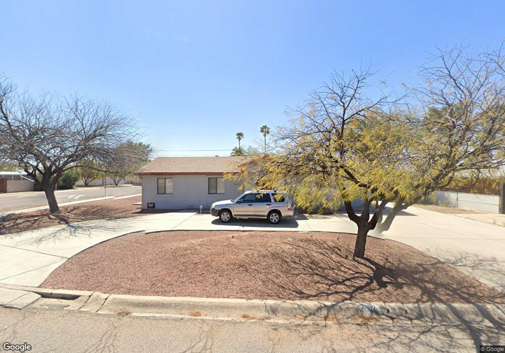 4882 E 18th St, Tucson, AZ 85711 - photo 1