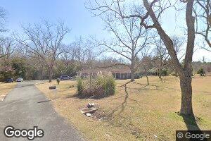 68 Grove Ln, Claxton, GA 30417