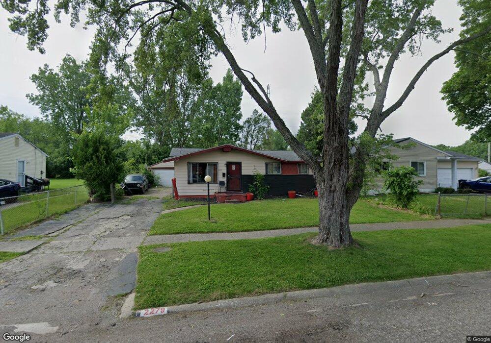 2279 Toby Beth Dr, Flint, MI 48505 - photo 1