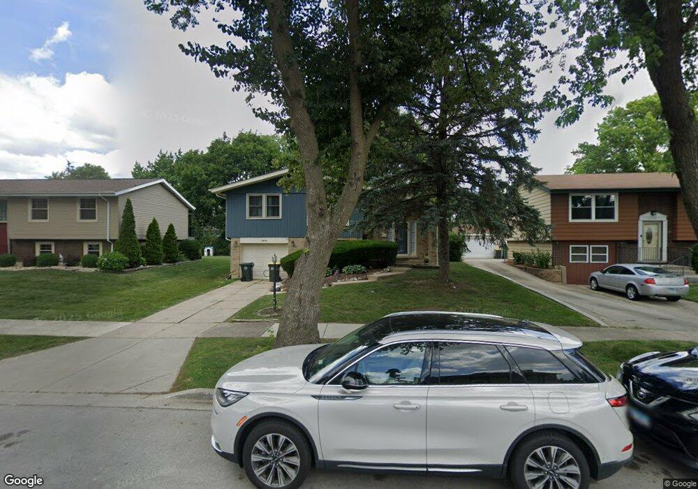 2404 Birch Ln, Rolling Meadows, IL 60008 - photo 1