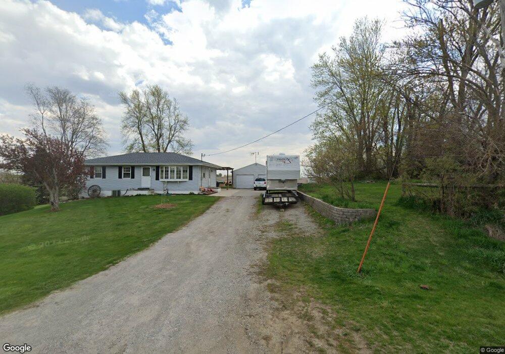 5317 Geneva Ave, Newton, IA 50208 - photo 1