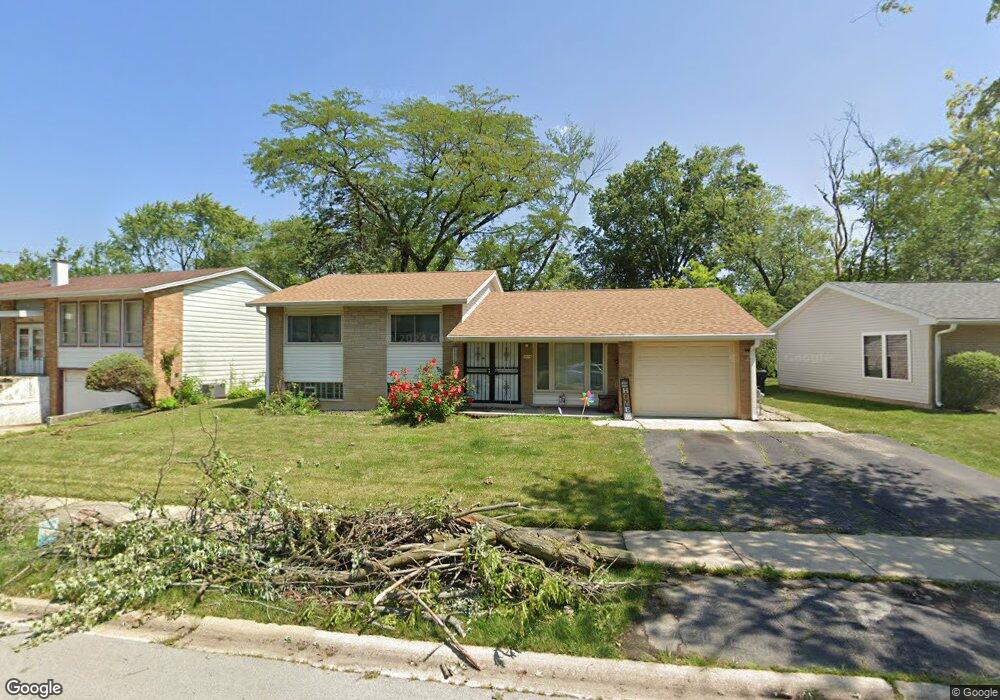 2804 Knollwood Place, Hazel Crest, IL 60429 - photo 1