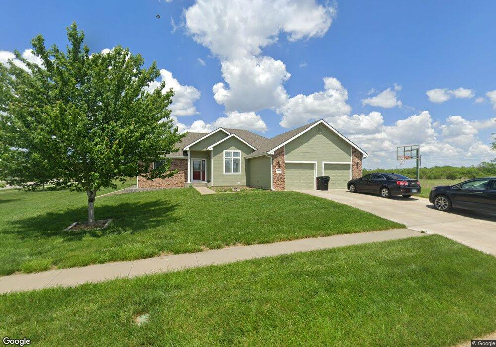 3400 SW 42nd Terrace, Topeka, KS 66610 - photo 1