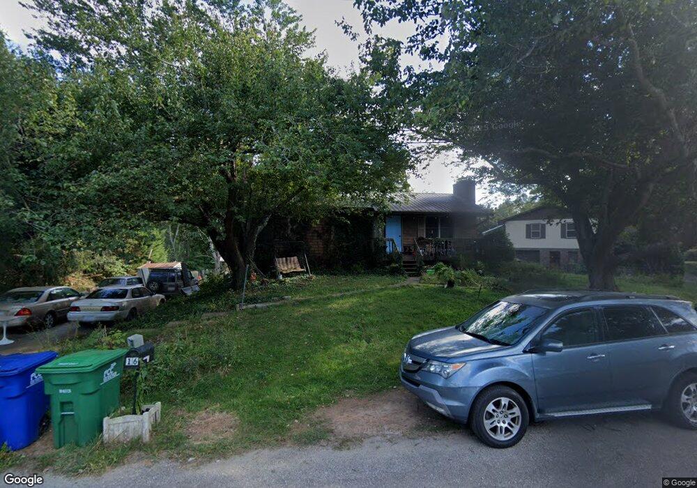 16 Hickory Dr, Asheville, NC 28806 - photo 1