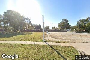 604 E Main St, Davis, OK 73030