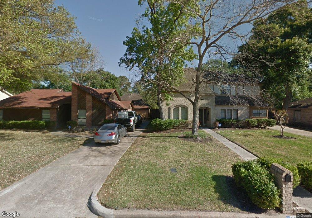 5346 Oak Cove Dr, Houston, TX 77091 - photo 1
