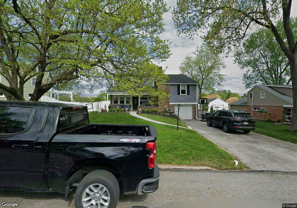 4023 Kottler Dr, Lafayette Hill, PA 19444 - photo 1