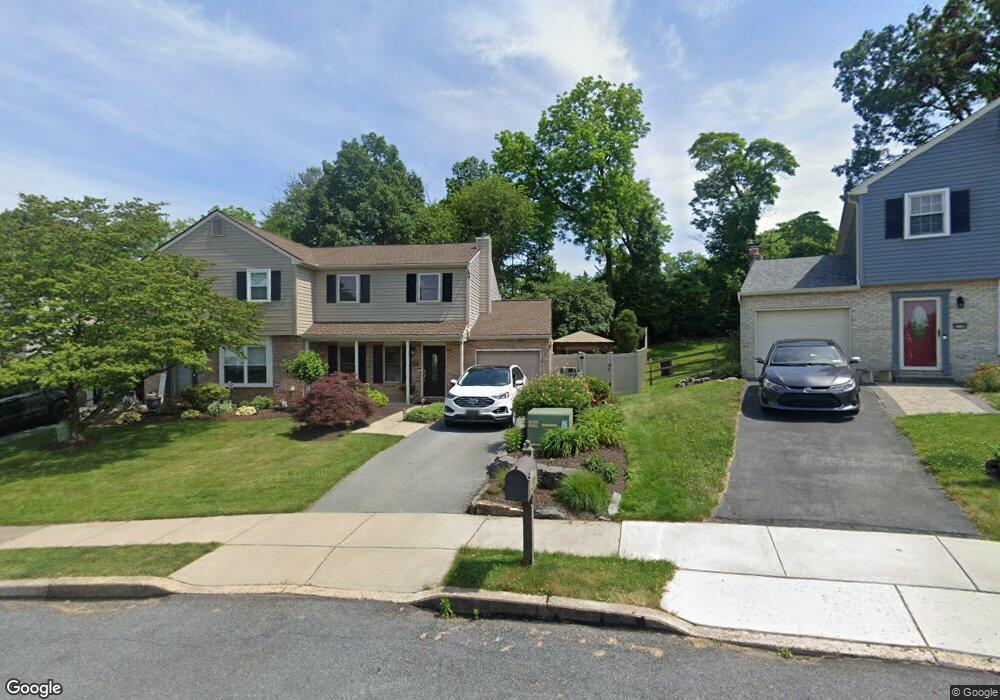 4180 Newport Dr, Emmaus, PA 18049 - photo 1