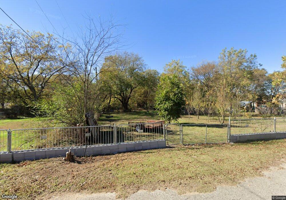 815 B St SW, Ardmore, OK 73401 - photo 1