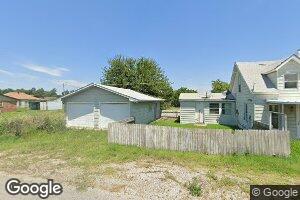 217 E 9th St, Vici, OK 73859