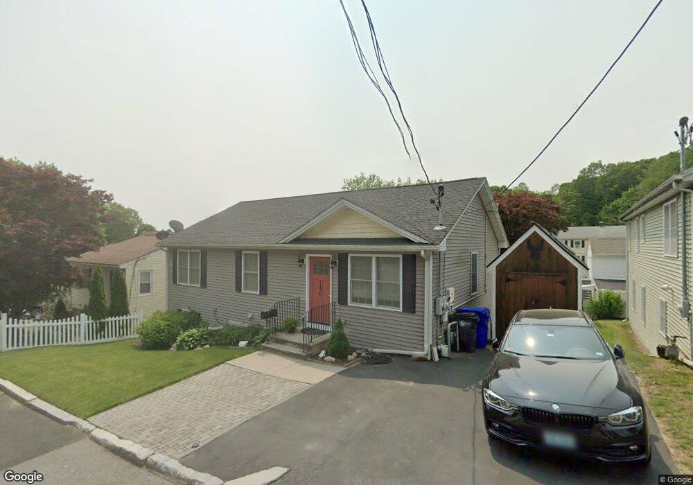 140 Rushmore Ave, Providence, RI 02909 - photo 1