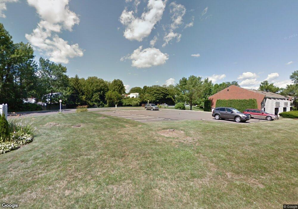 137 Florence Rd unit 2C, Branford, CT 06405 - photo 1