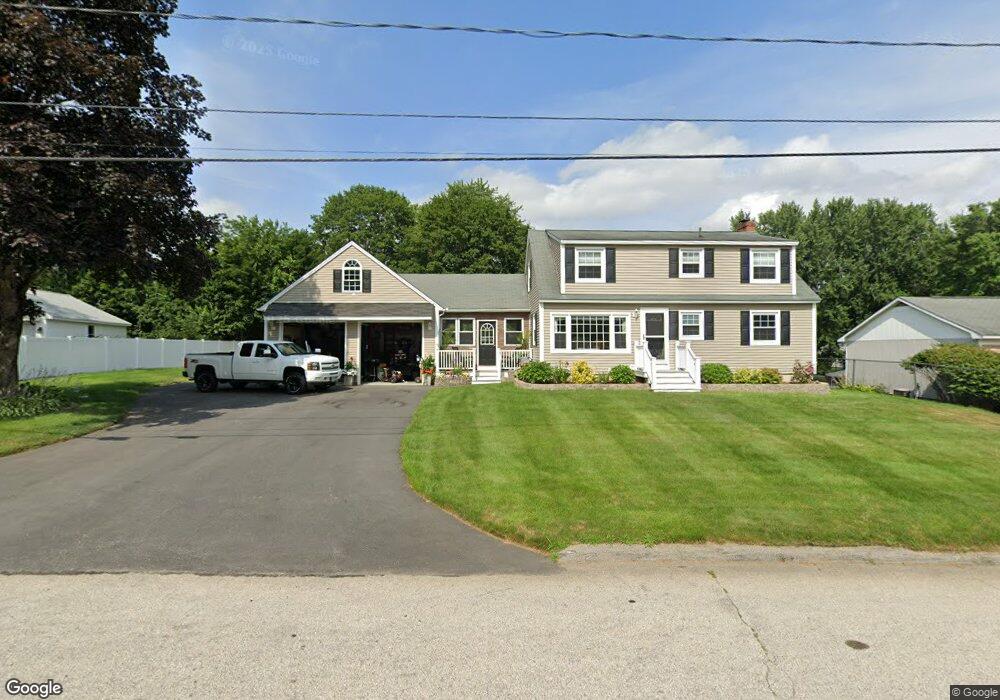 4 Lorraine St, Hudson, NH 03051 - photo 1