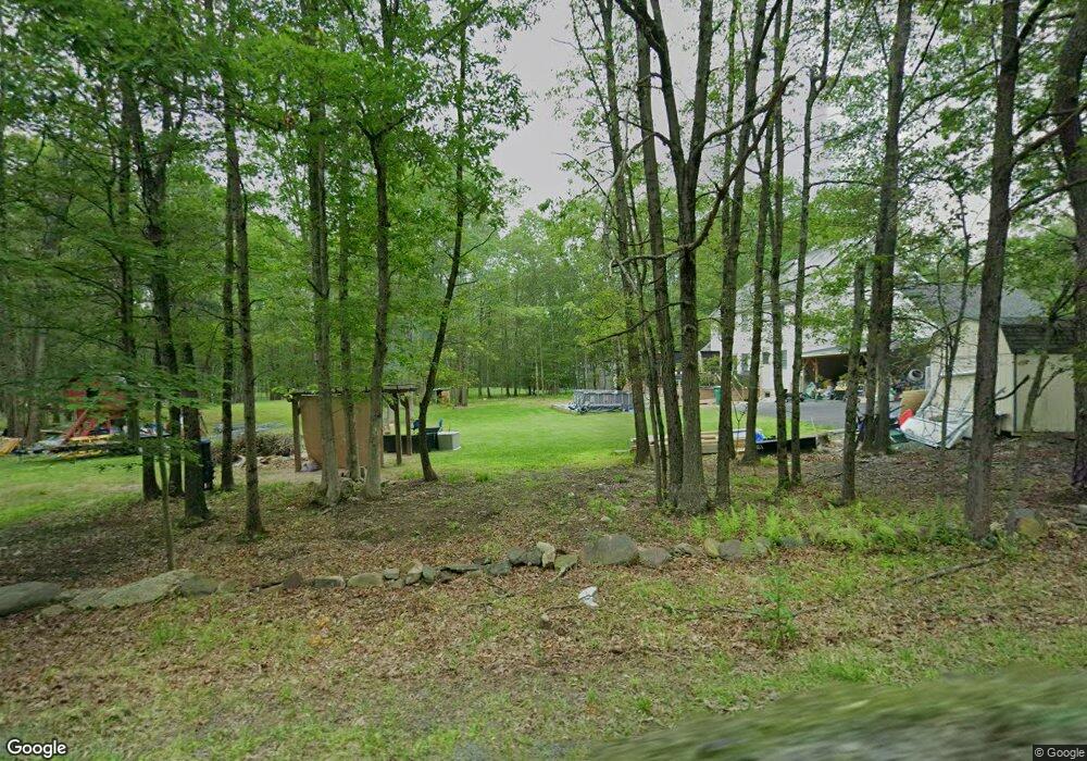 175 Cascade Dr, Effort, PA 18330 - photo 1