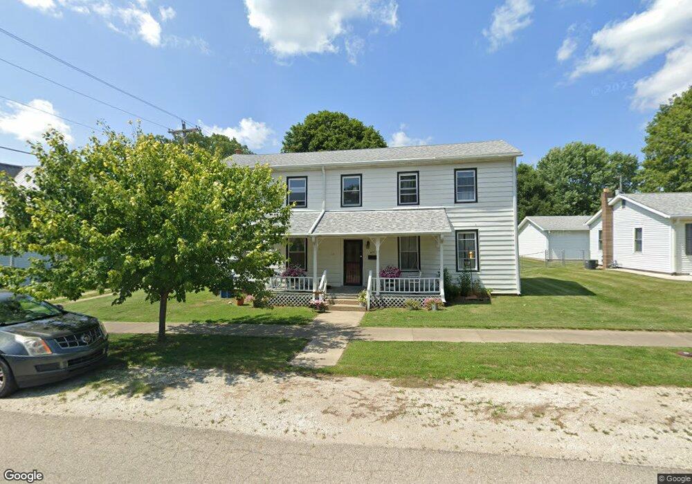 915 Washington St, Covington, IN 47932 - photo 1