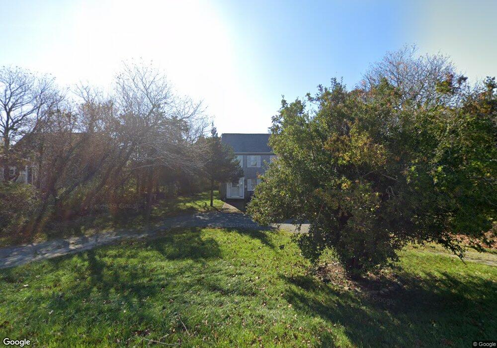 8 Meshacket Rd, Edgartown, MA 02539 - photo 1