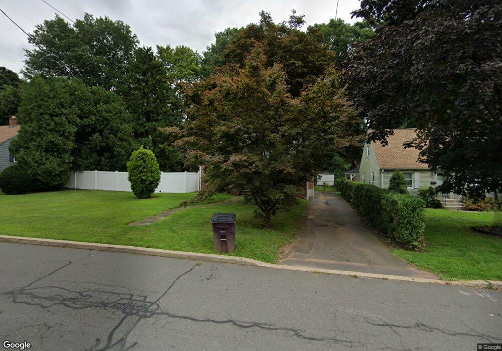 364 Glen St, New Britain, CT 06051 - photo 1