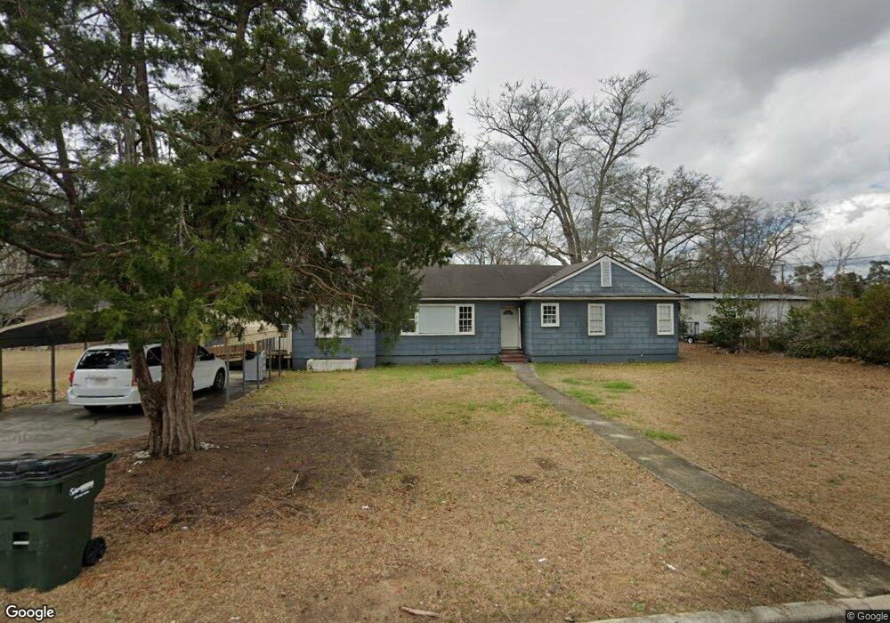 205 Smiley St, Claxton, GA 30417 - photo 1