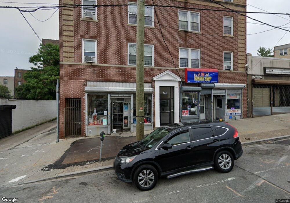 432 Riverdale Ave unit 4D, Yonkers, NY 10705 - photo 1