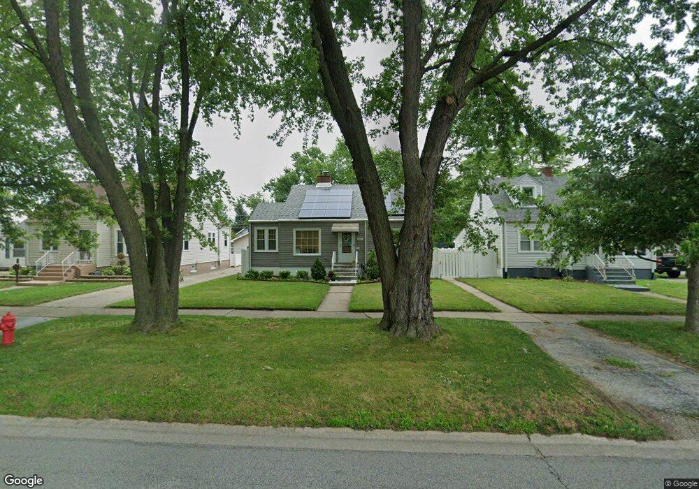 18421 Burnham Ave, Lansing, IL 60438 - photo 1