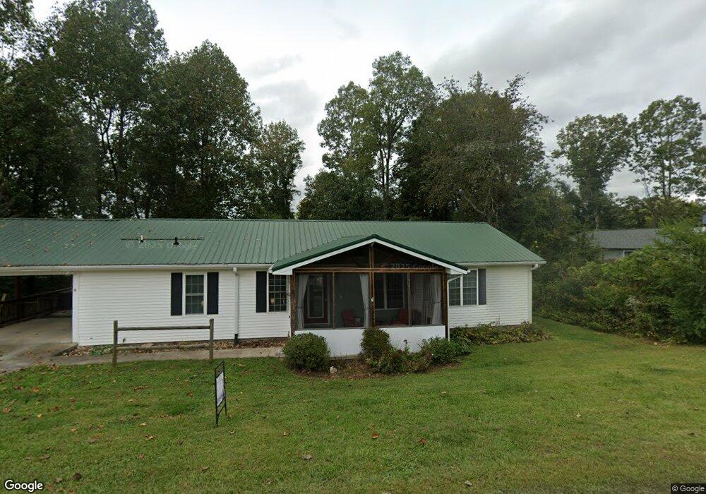 10 Sugarloaf Ln, Hendersonville, NC 28792 - photo 1