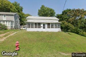 407 Front St, Henry, IL 61537