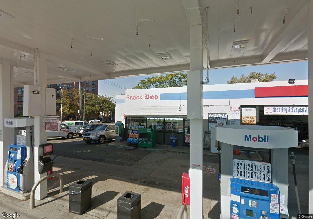 16401 Union Turnpike, Flushing, NY 11366 - photo 1