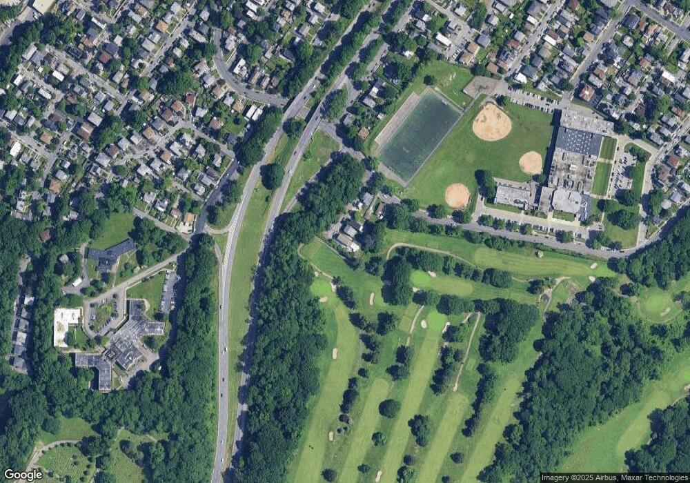 18 Pulsifer Ave, Yonkers, NY 10701 - photo 1