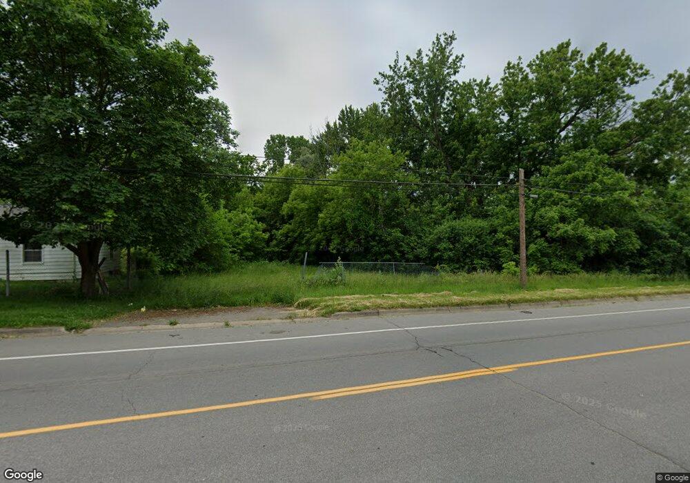 222 E Carpenter Rd, Flint, MI 48505 - photo 1