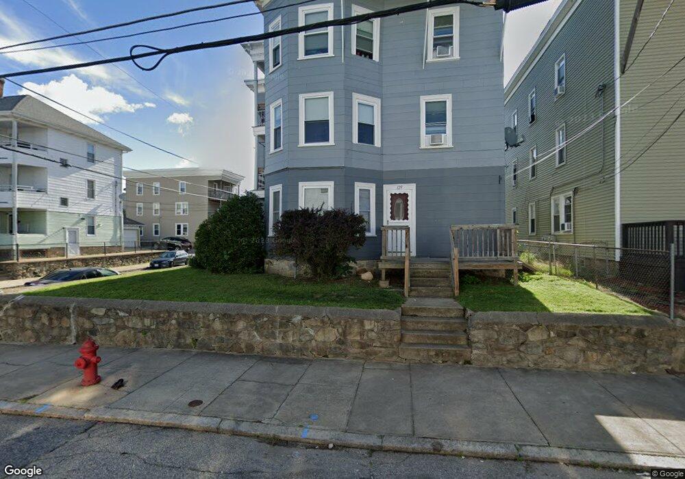 125 Burnside Ave, Woonsocket, RI 02895 - photo 1