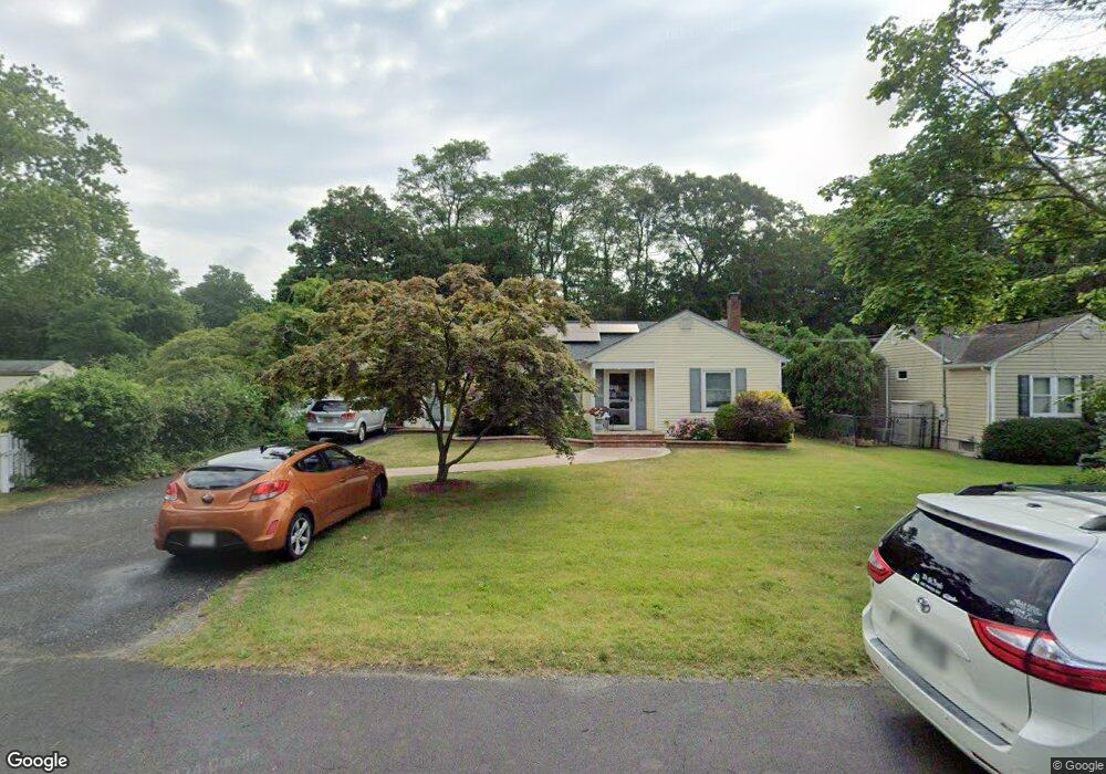 25 Hopes Ave, Holtsville, NY 11742 - photo 1