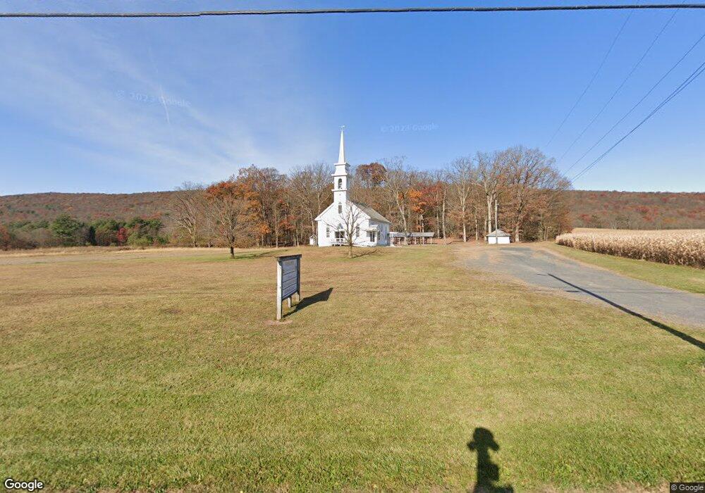 711 Deep Creek Rd, Hegins, PA 17938 - photo 1