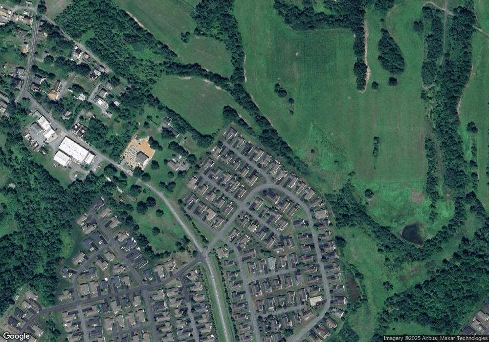 4 Songbird Ct, Bechtelsville, PA 19505 - photo 1