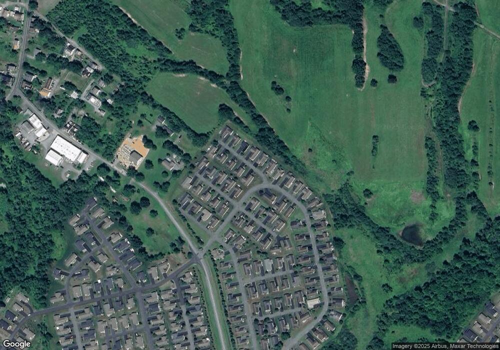 2 Songbird Ct, Bechtelsville, PA 19505 - photo 1