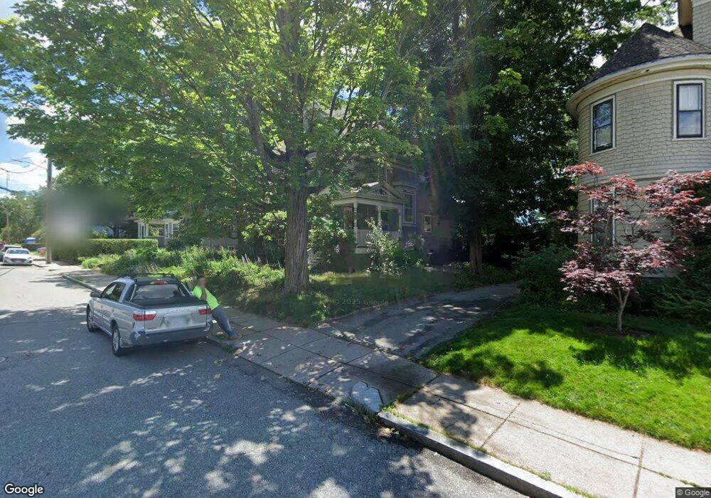 15 Wren St, West Roxbury, MA 02132 - photo 1