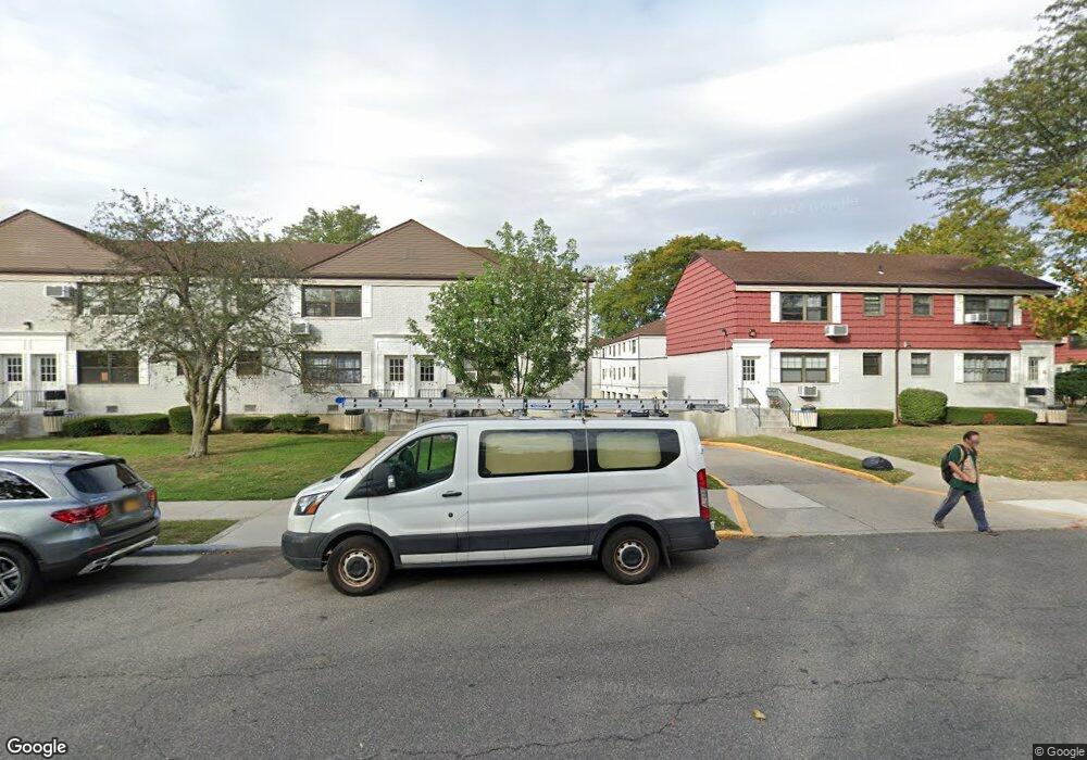 69-42 138 St unit A, Kew Garden Hills, NY 11367 - photo 1