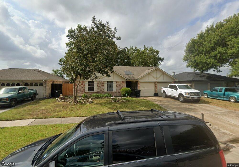 10807 Mackenzie Dr, Houston, TX 77086 - photo 1