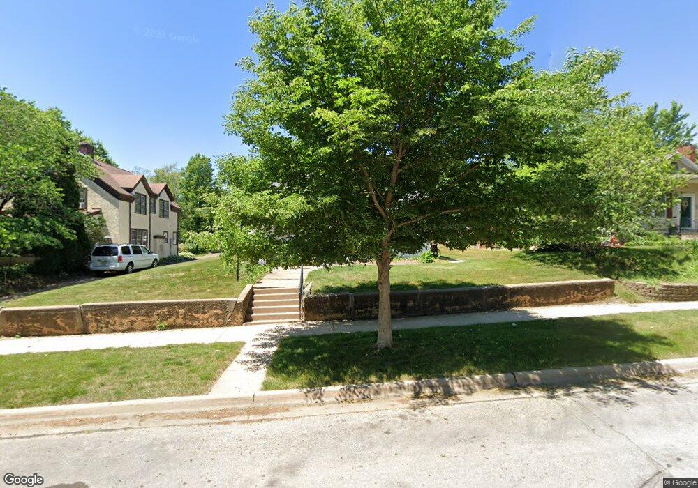 2311 Franklin St, Cedar Falls, IA 50613 - photo 1