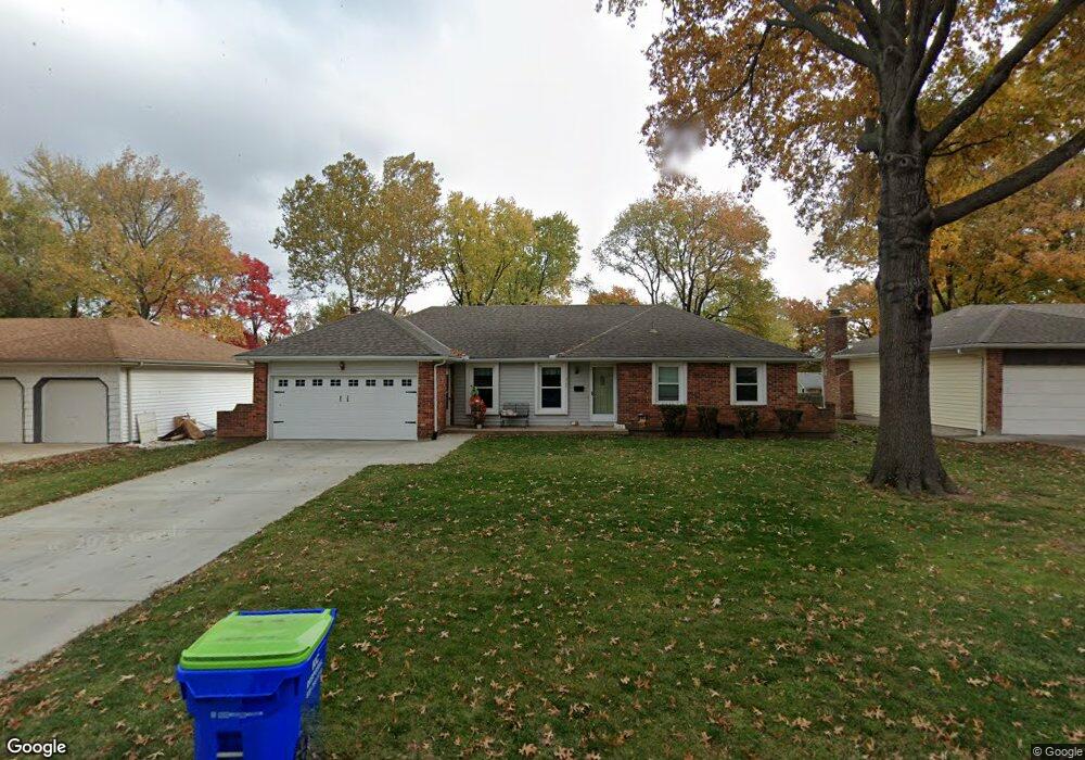 4757 Lucille Ln, Shawnee, KS 66203 - photo 1