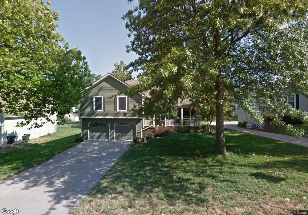 12402 W 54th St, Shawnee, KS 66216 - photo 1