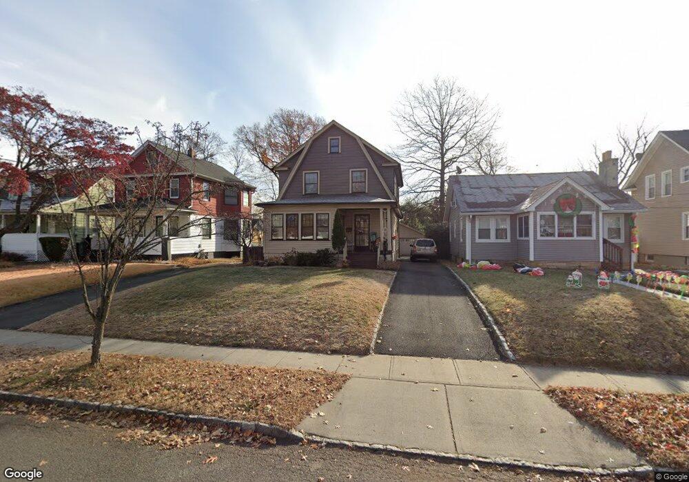 1439 W 4th St, Piscataway, NJ 08854 - photo 1