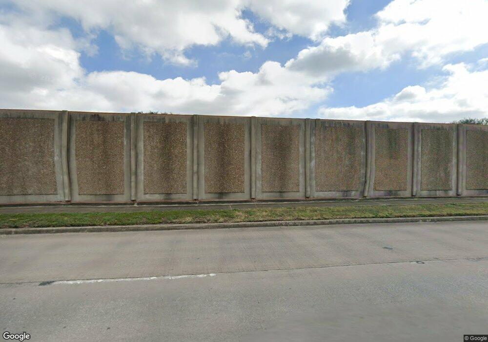 10320 Longmont Dr unit 47, Houston, TX 77042 - photo 1